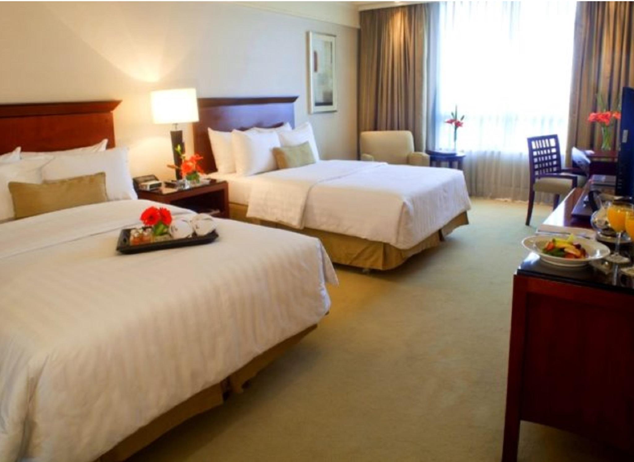 Regal Pacific Puerto Madero Hotel Buenos Aires Kültér fotó A room at the hotel