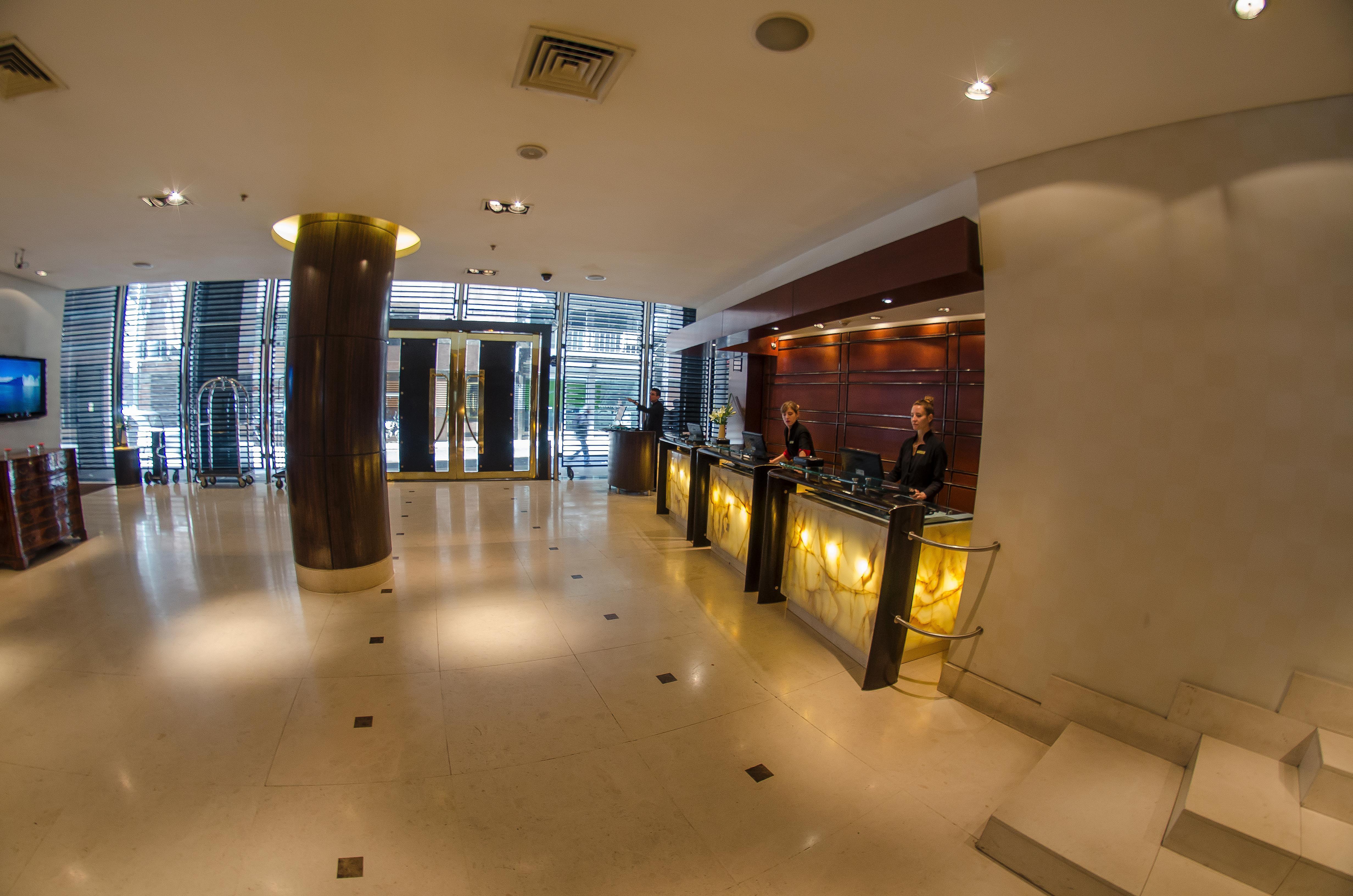 Regal Pacific Puerto Madero Hotel Buenos Aires Kültér fotó The lobby of the hotel